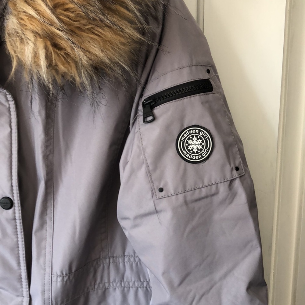 Steve‎ Madden,  large L/G. Gray, hooded faux fur. - Picture 2 of 11